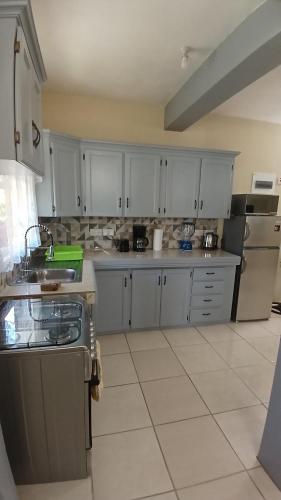 Cozy Vacation Retreat Apt 2 – khách sạn tại Fond Cani