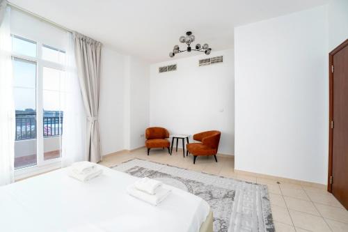 Idyllic Family Haven 3-Bedroom Villa with Study Room by Petals Holiday Homes, Dubaï (photo 9)