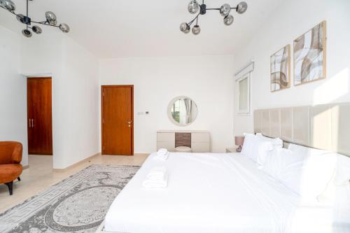 Idyllic Family Haven 3-Bedroom Villa with Study Room by Petals Holiday Homes, Dubaï (photo 10)