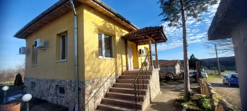 Guest House Gorski Kut in Granitovo