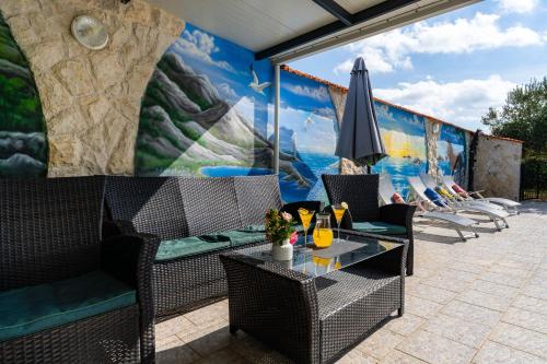 MY DALMATIA - Holiday home Nadalina with private pool and jacuzzi in Čista Velika