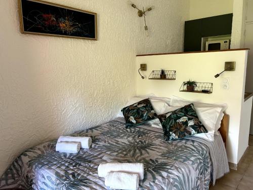 1 double bed