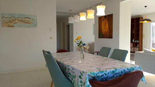 165m2 Exclusive Villa on 1200m2 Sunny Plot - Bella Natura 165m2 Exclusive Villa on 1200m2 Sunny Plot - Bella Natura
