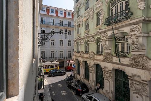 The Crucifixo Collection Grand 1D, Lisbon (photo 3)