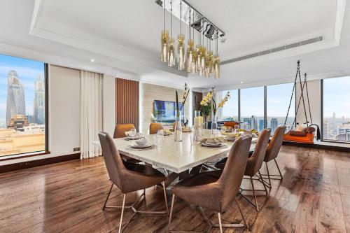 Luxury 6BR JBR Penthouse Panoramic Sea Views, Steps to Marina Beach & The Walk, Dubaï (photo 8)