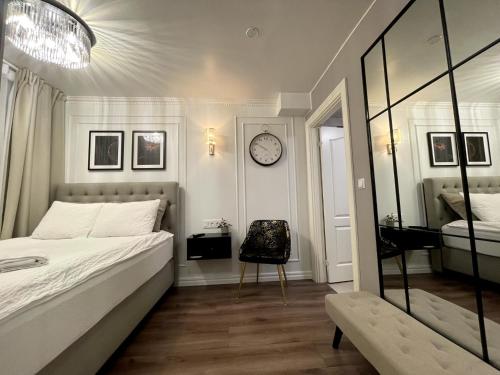 Studio H17 Room Type - Studio Apartment