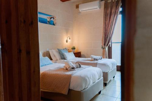 Villa Savona 3 Bedroom Villa - main image