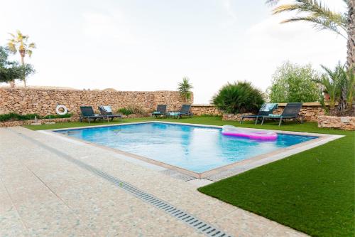 Villa Savona 3 Bedroom Villa - image 7