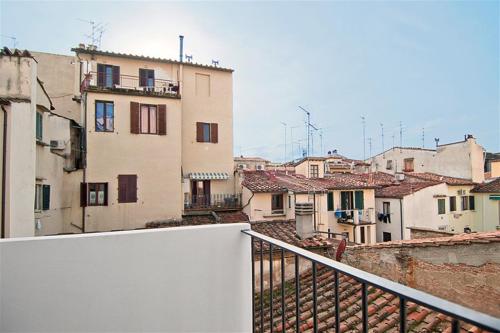 Apartments Florence- San Gallo Suite IV with balcony - image 4