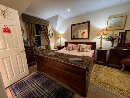 The West Highland Way Campsite & Campervan Accommodation in Glasgow