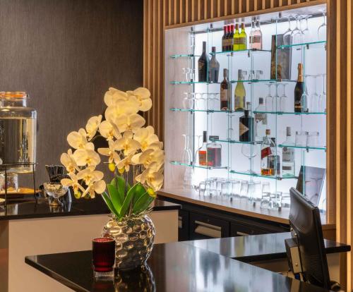 Best Western Plus Plaza Den Haag City Center - image 5