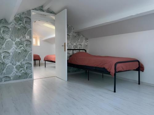 Halte à Saint Leu - Maison 5 personnes (Halte a Saint Leu - Maison 5 personnes) in มงต์ชาแน็ง