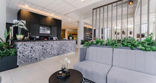PLAZA Premium Almere - 로비