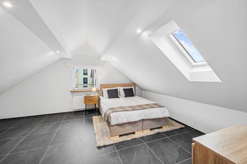 เตียงนอน, The R Apartment Rheinfall - central free parking in ชาฟฟ์เฮาเซน