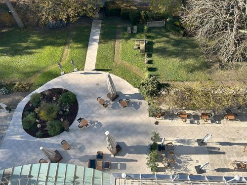 Vichy Celestins Spa Hotel - image 4
