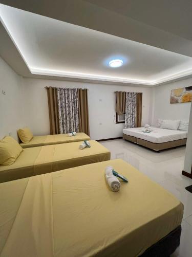 room detail thumbnail 1