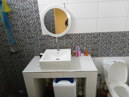 Villa 2 chambres salon piscine saly in Mbour