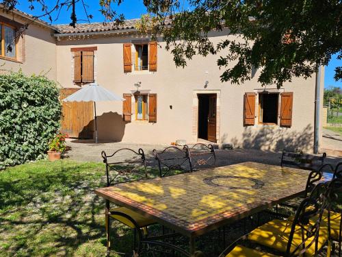 Gîte de Tarou gîte à louer La Soucrie