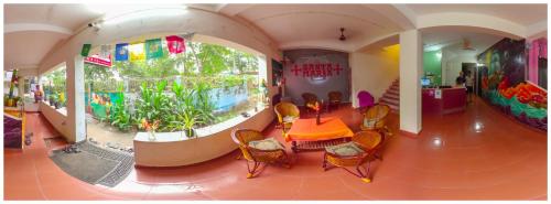Santa Maria Hostel Kovalam in โกวาลัม