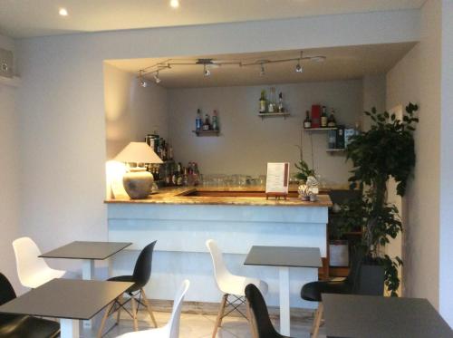 Bristol Logis Cit'Hotel Perigueux Centre - 바/라운지