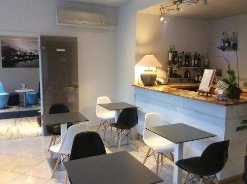 Bristol Logis Cit'Hotel Perigueux Centre - 바/라운지