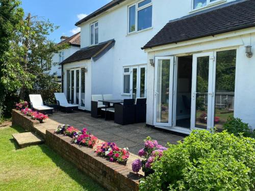 Jardín, The Coniston Rooms in Hemel Hempstead