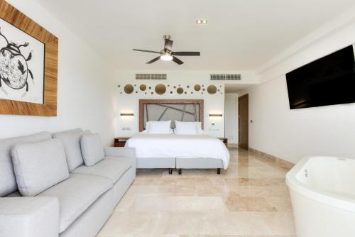 Luxury 2-Bedroom Apartment with Beach Club Access, Cancún (Foto 8)