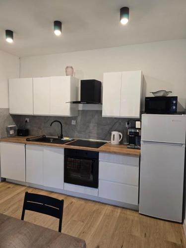 Szyszki i Motyle in ซาร์บสค์