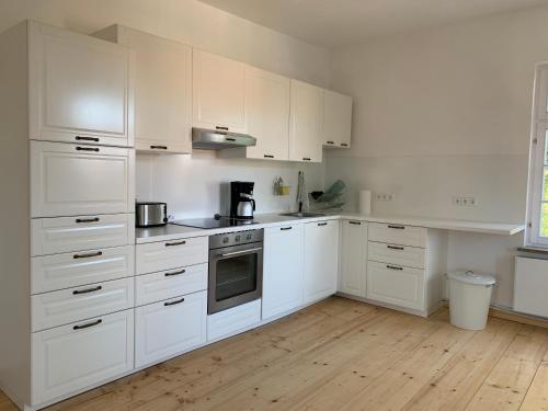 Létesítmények, Family Apartment with very large living room in Gutenzell-Hurbel