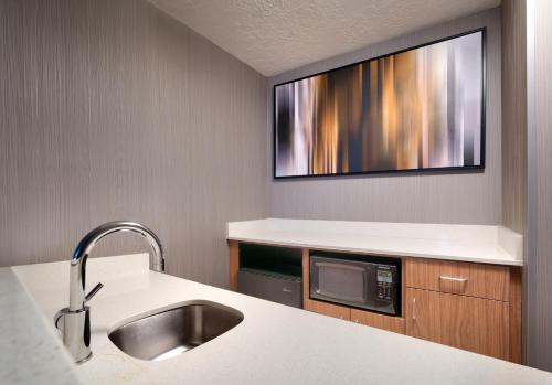Courtyard by Marriott Ogden - image 31