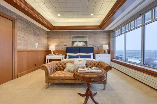 The Executive Suites and Events - image 11