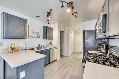 2 Mi to NAU Campus Forest-View Flagstaff Retreat