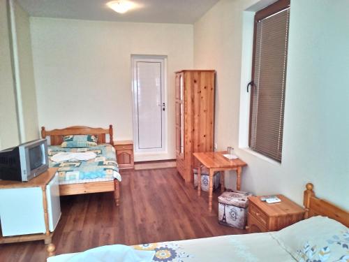 Guest House Diamant - image 12