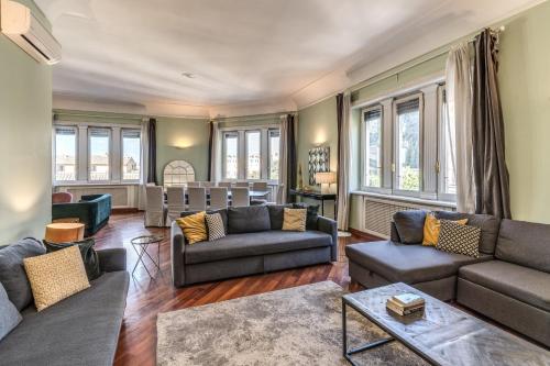 DOWNTOWN SRL - Imperial Panorama Penthouse, Roma