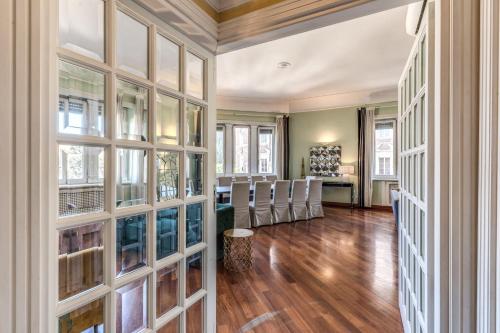 Imperial Panorama Penthouse - image 8