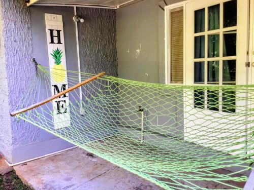 บริการและสิ่งอำนวยความสะดวก, Lorna's Cottage in คราวน์ พอยต์