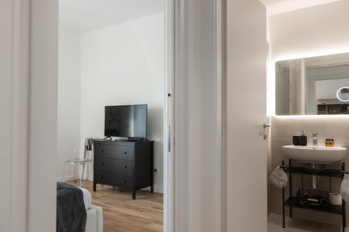 Rienzo Apartment near Vatican, Rome (photo 5)