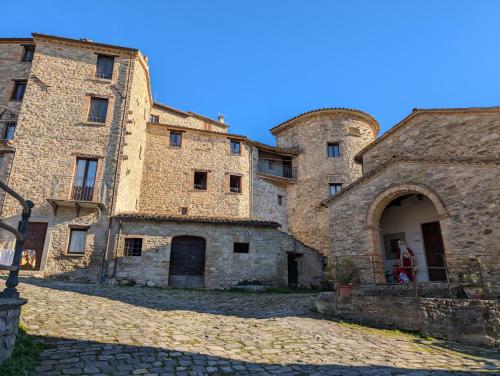 Вид, Casa in Borgo Medievale in Toscana in Сестіно