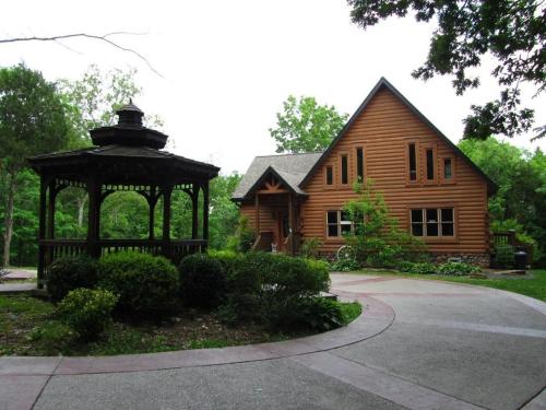 . Chandler Ridge Lodge