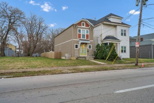 Apartment image 10