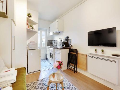 Charming studio - 18e arrd - Mobility lease - main image