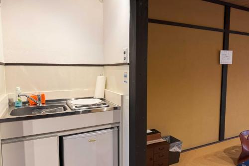 Japanese-Style Townhouse image 10