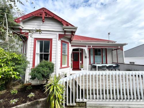 Spacious 6 Bedroom Herne Bay Villa - Close to CBD - Free WIFI, Auckland (fotografie 5)