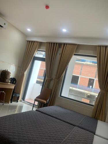 Family Room with Sea View room in Thiên Các Hotel
