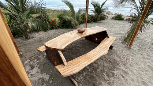Kert, Sirena's Beach & Surf Club in Boca de Briceno