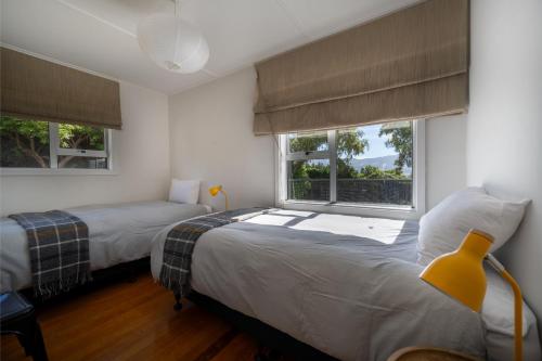 Coastal Outlook - Akaroa Holiday Home