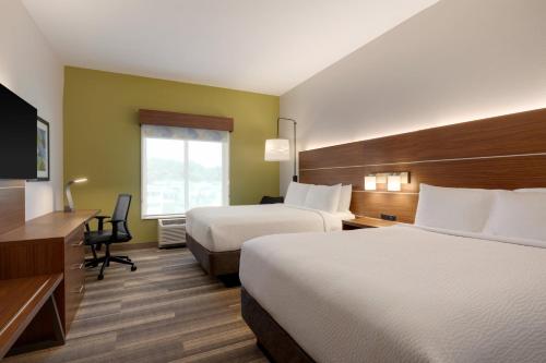 Holiday Inn Express & Suites - Dalton - Walnut Ave an IHG Hotel - image 2