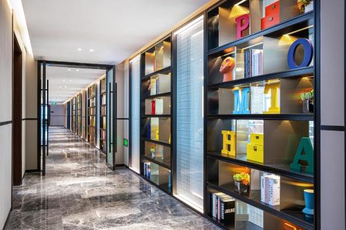 张家界天门山希尔顿欢朋酒店 张家界天门山希尔顿欢朋酒店