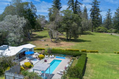 Exterior view, Sunset Villa Norfolk Island - a Mediterranean inspired villa in Burnt Pine