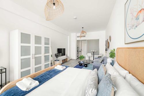 Silkhaus Vacation Homes Sea View Studio in Palm Jumeirah - image 10